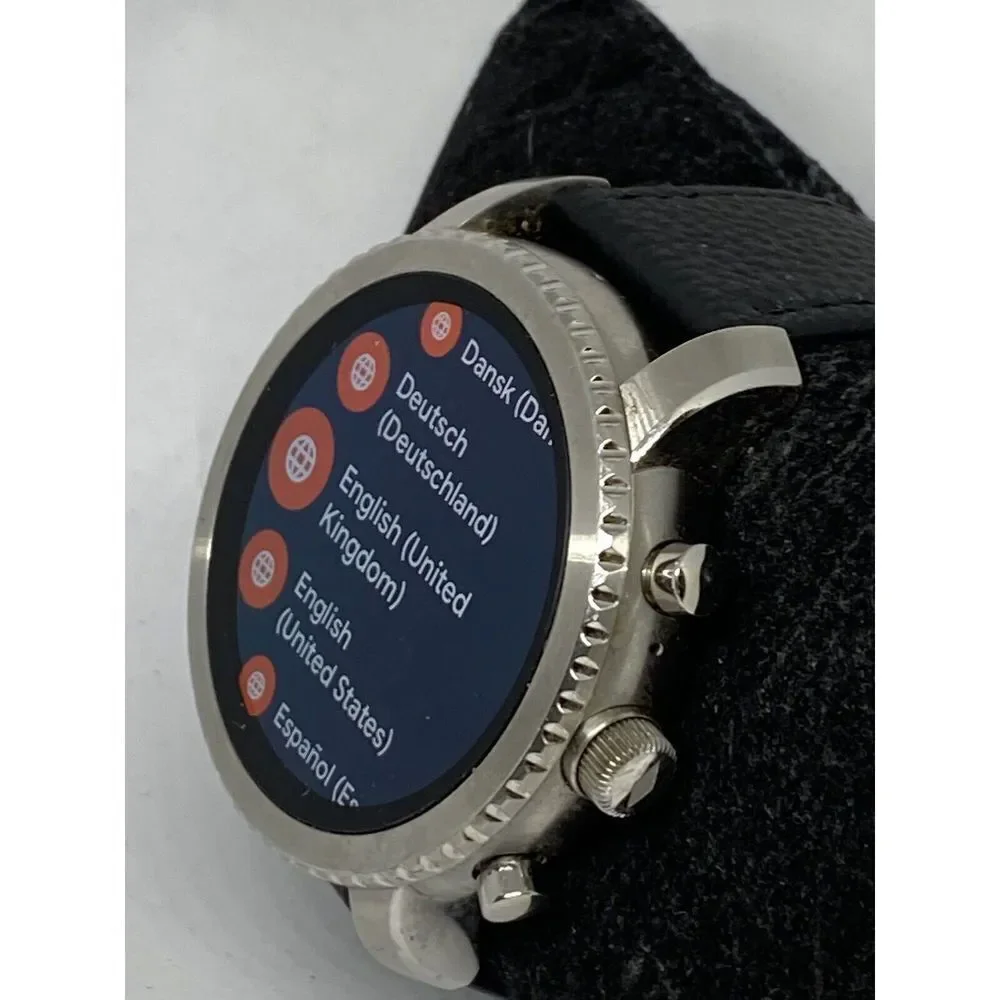 Fossil classy watch